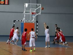 Basketbol Gençler Bölge Şampiyonası başladı 